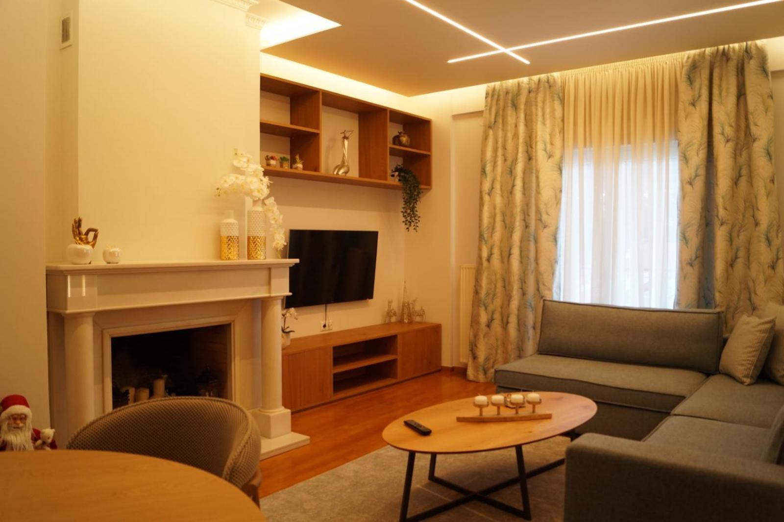 Daphne Luxury Apartment 카스토리아 외부 사진