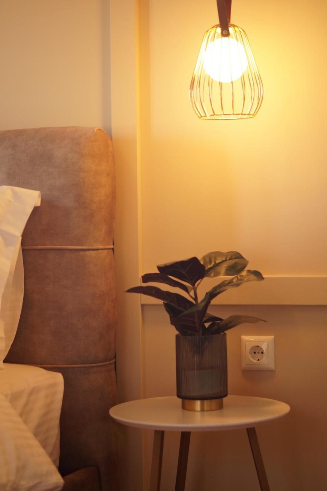 Daphne Luxury Apartment 카스토리아 외부 사진