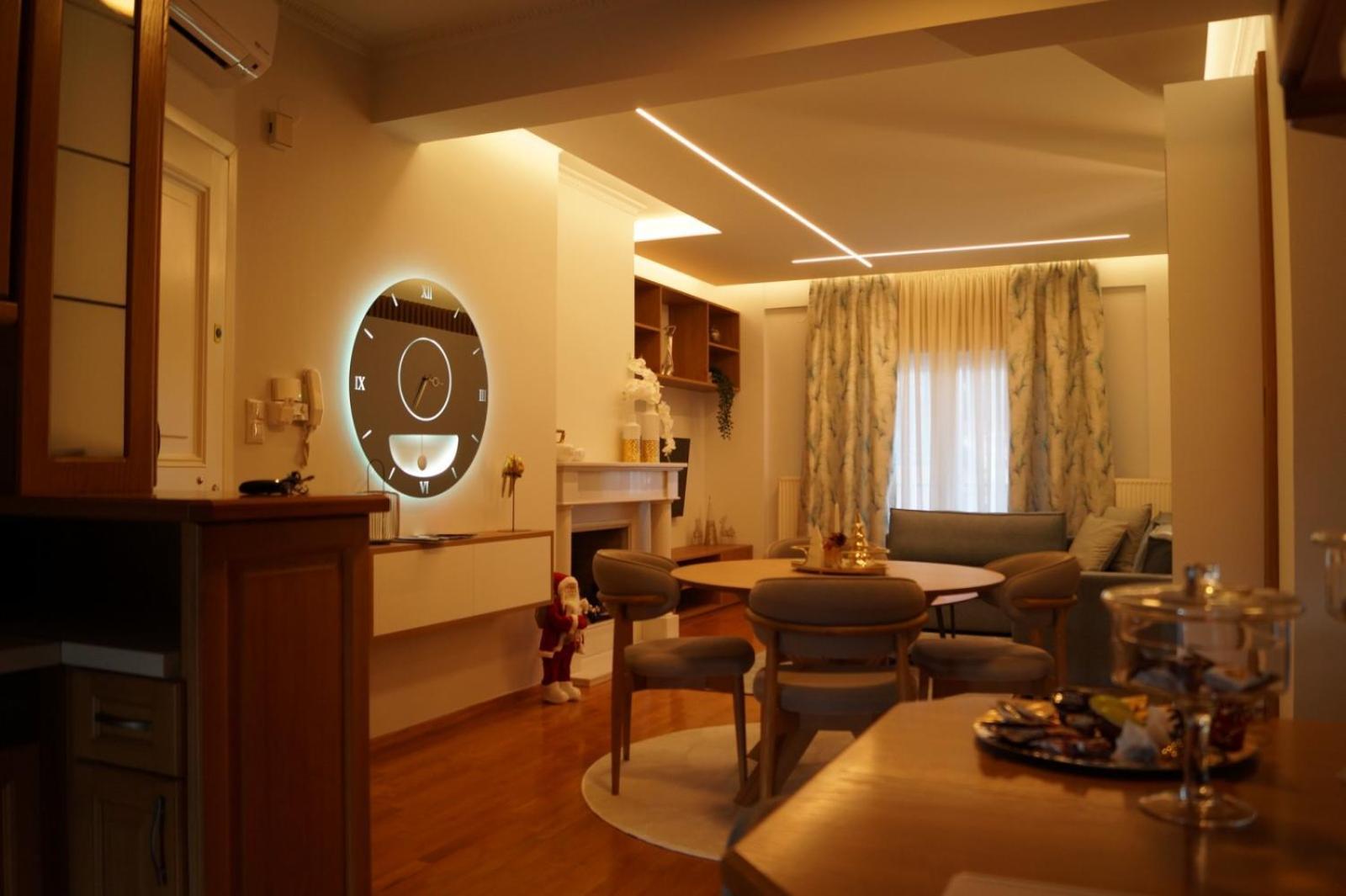 Daphne Luxury Apartment 카스토리아 외부 사진