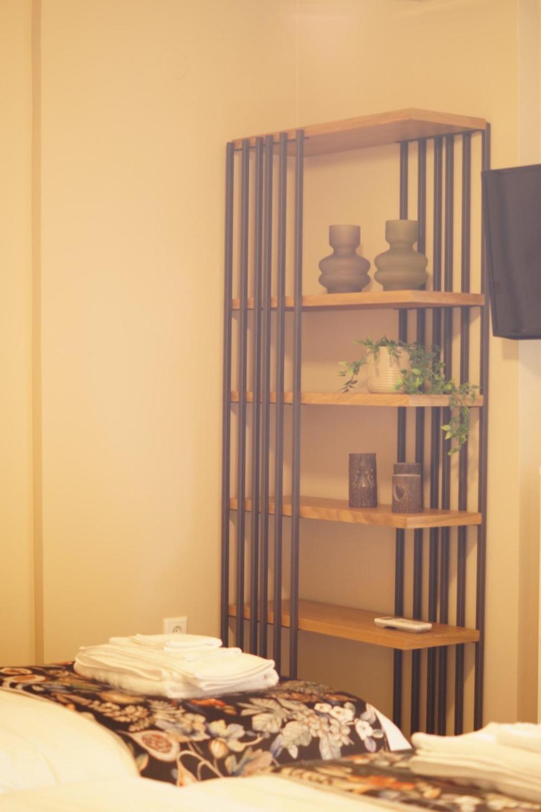 Daphne Luxury Apartment 카스토리아 외부 사진